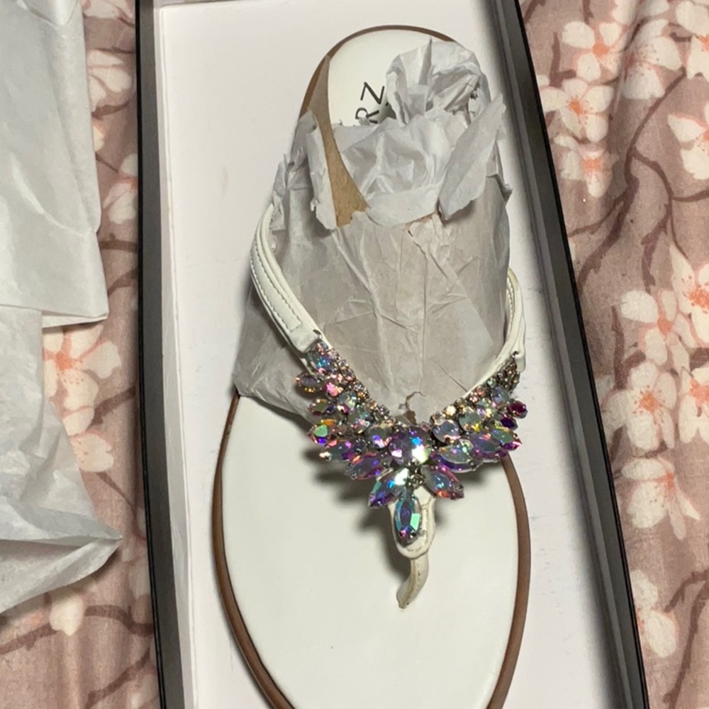 Sandals - Picture 2 of 7